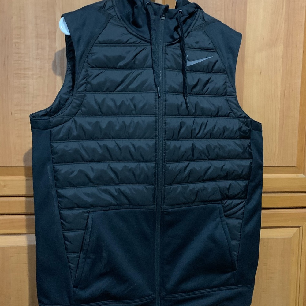 Black Nike Vest